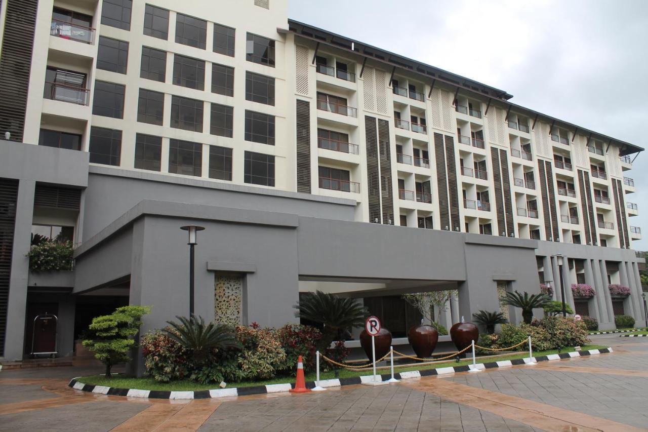 Citra Ayu Apartment Skudai Exterior foto